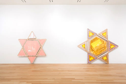 Mike Cloud – The Myth of Education - Mike Cloud: The Myth of Education, 2018. Installation view in the Logan Center Gallery. Courtesy of Logan Center Exhibitions, University of Chicago. Photo by RCH | EKH