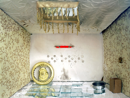 Yamini Nayar - <i data-eio=